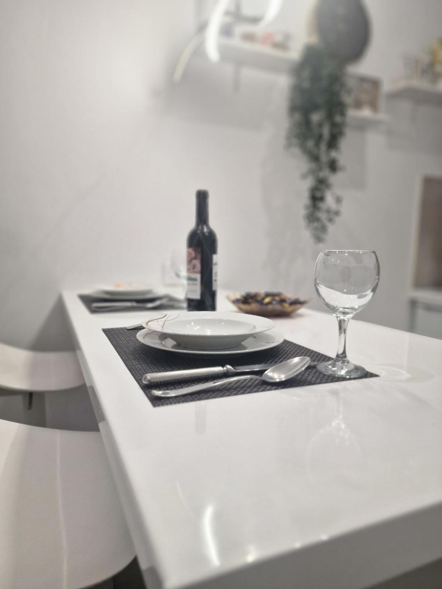 Barcelona, Apartamento De 1 Habitacion Appartement L'Hospitalet de Llobregat Buitenkant foto