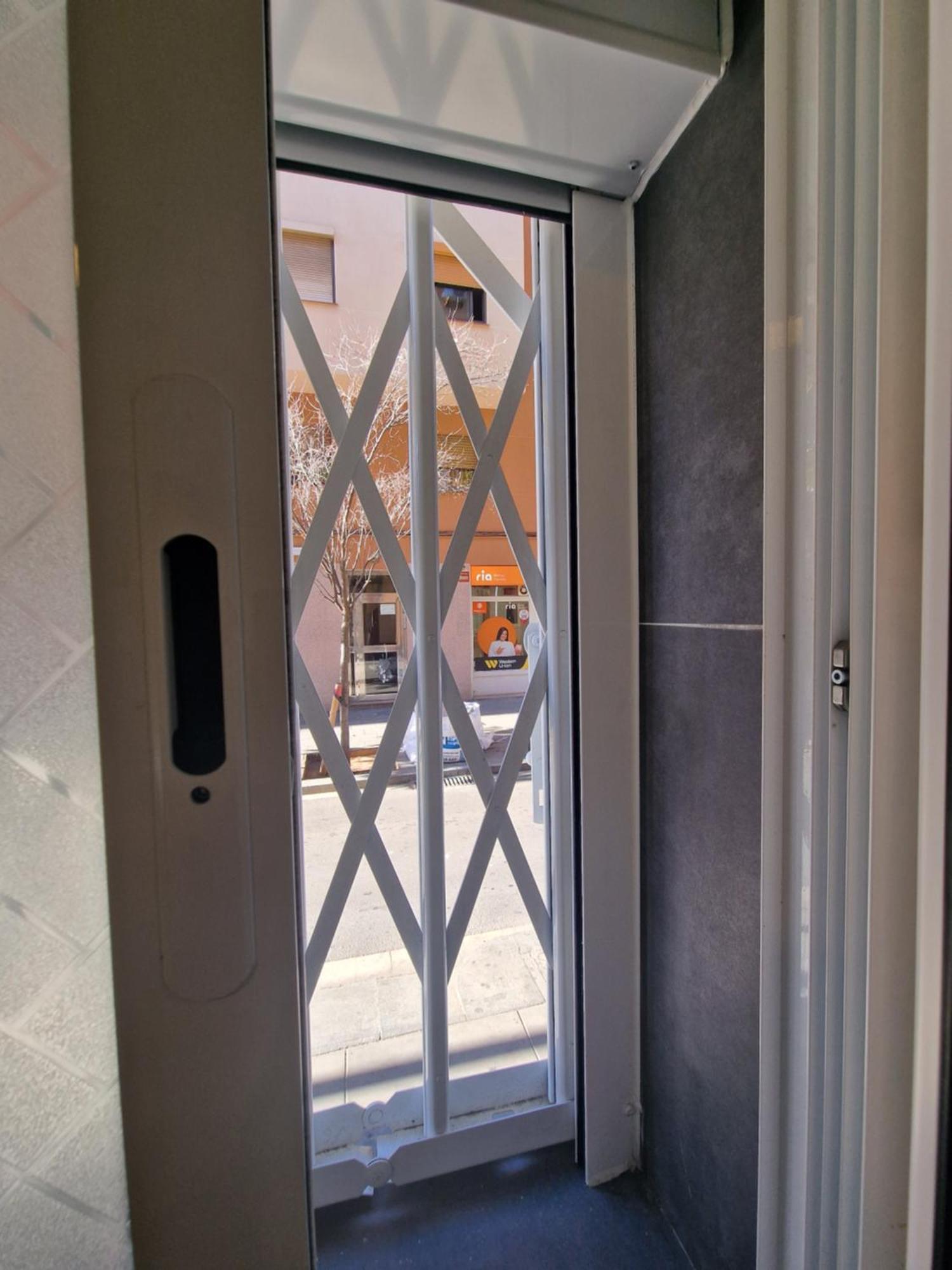 Barcelona, Apartamento De 1 Habitacion Appartement L'Hospitalet de Llobregat Buitenkant foto
