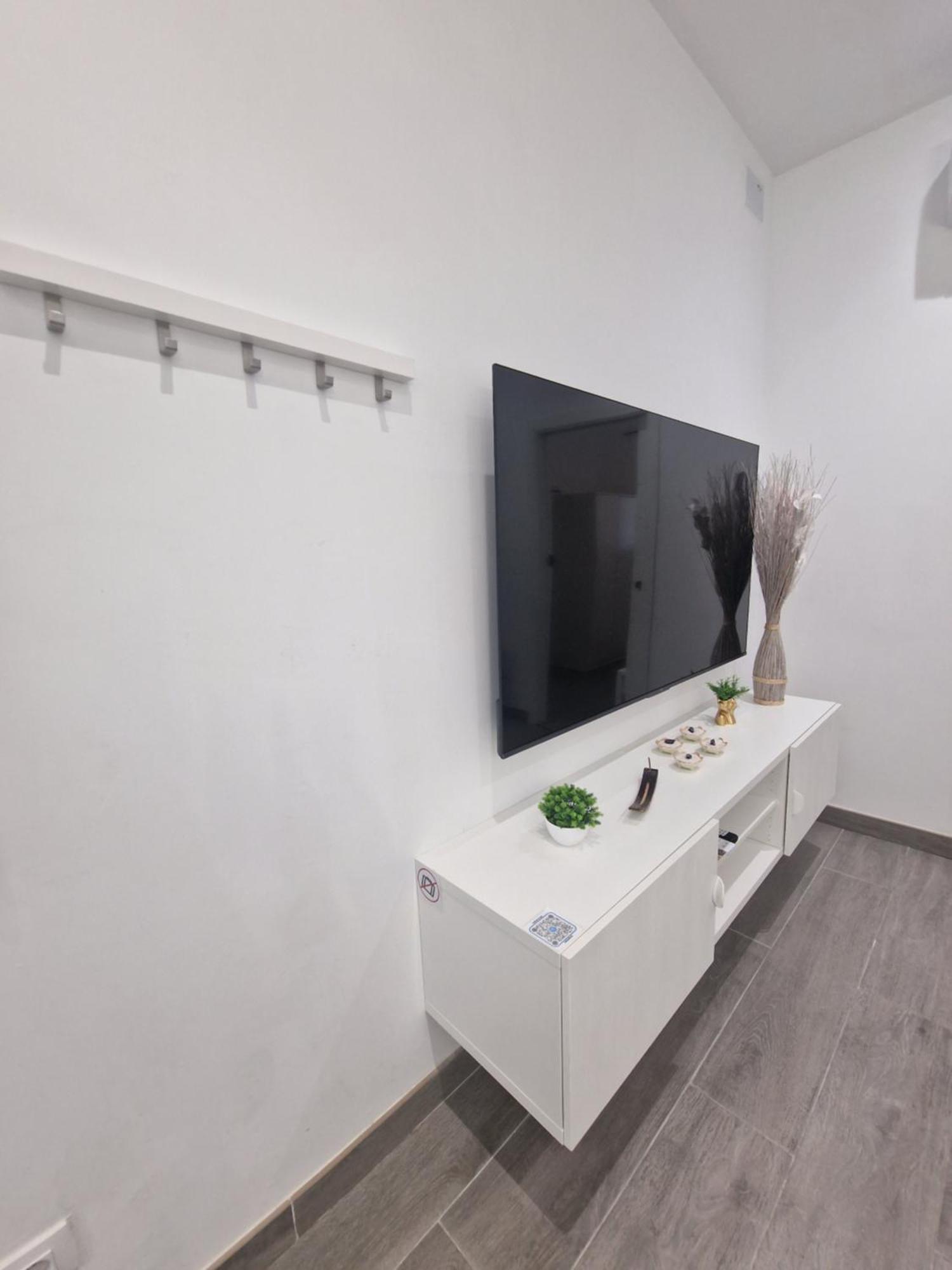 Barcelona, Apartamento De 1 Habitacion Appartement L'Hospitalet de Llobregat Buitenkant foto